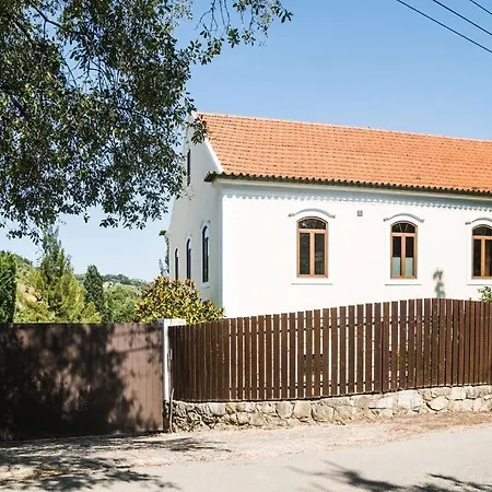 度假居 Casa Do Vale Pereiro 莱里亚